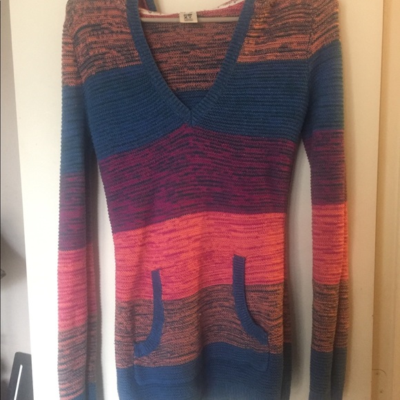V-Neck Knit Sweater Hoodie - Picture 1 of 3